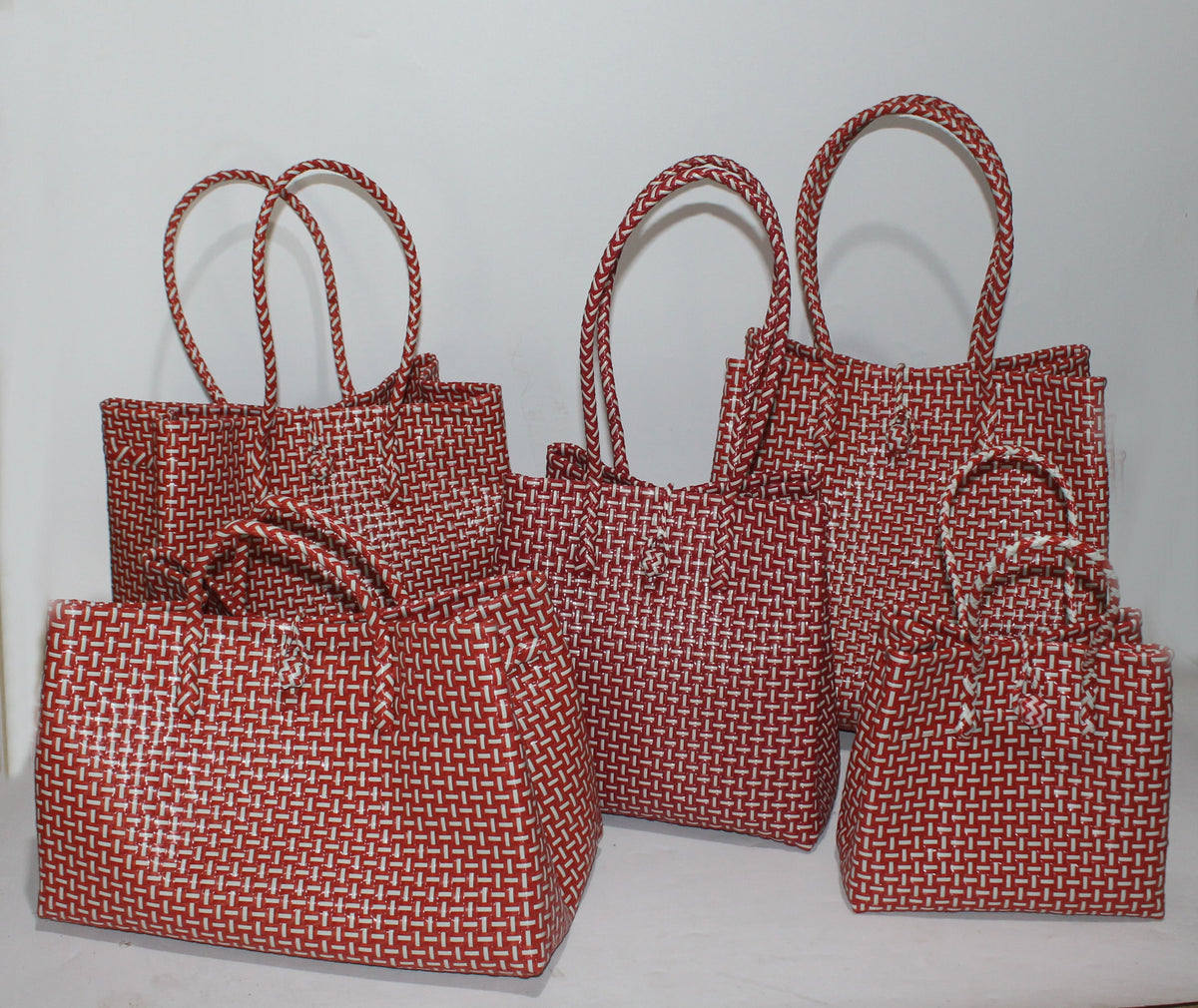 Bags from Recycled Plastic (Red / White) – IndoExport