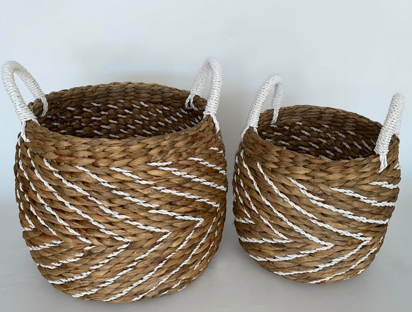 Round Basket Woven Natural Water Hyacinth (set of 2)