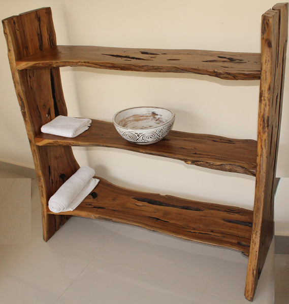 Free standing Shelf system