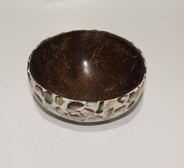 Coconut bowl with shell outside