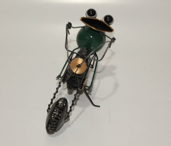 Frog on Bike