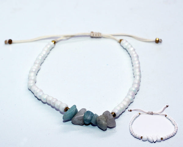 Bracelet from Artificial and Green or White Agate Stone