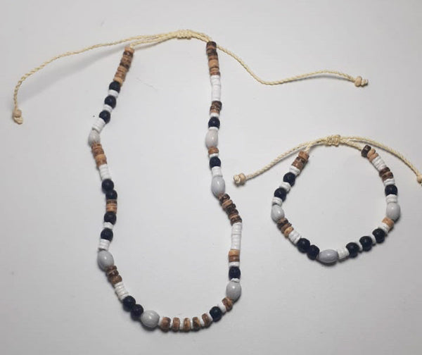 Neckless and Bracelet (Set) from Coco and Shell