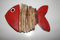 Wood Fish (Closed mouth, Peak tale)