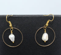 Earrings with Freshwater Pearl