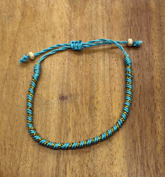 Bracelet from Yarn